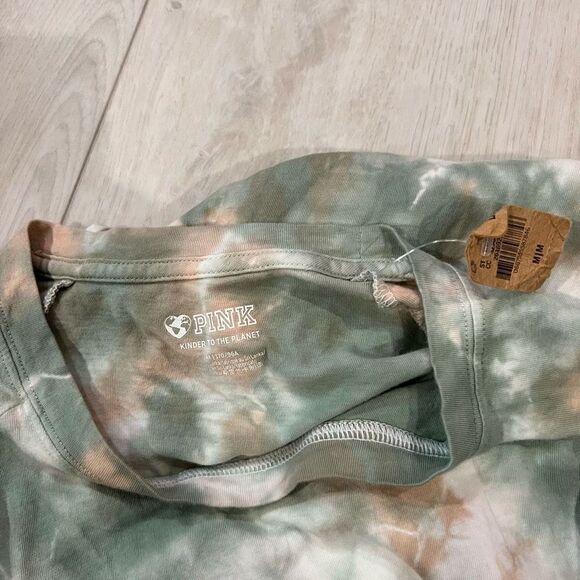 Pink  long sleeve shirt size M￼ - Picture 5 of 6